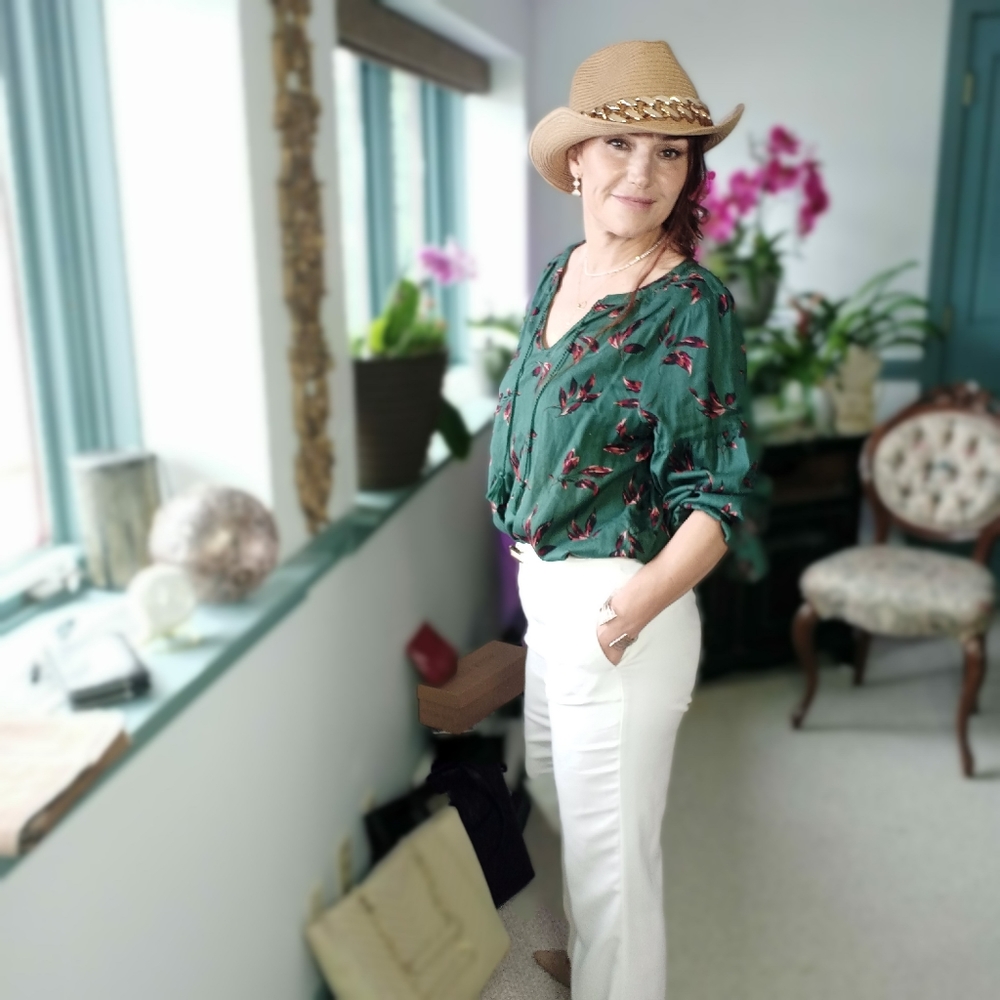 Green VISCOSE boho blouse - Picture 9 of 13
